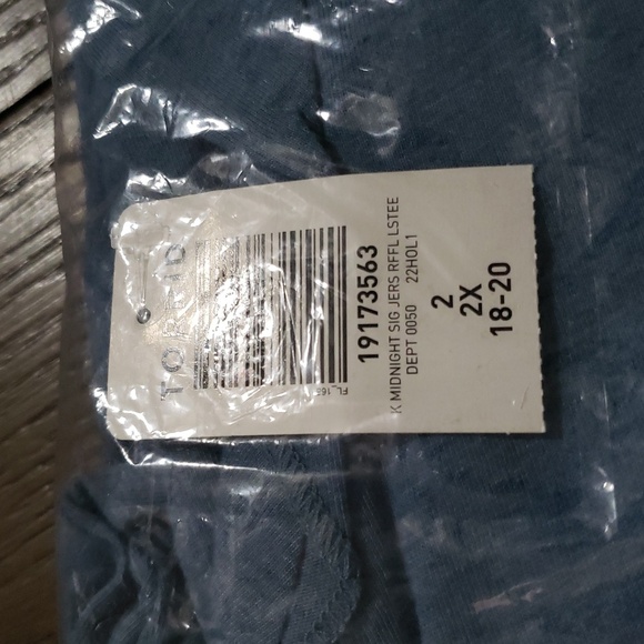 Torrid 2 Signature Jersey Tee Ruffle Shoulder Crew Neck Long Sleeve Top 2X - Picture 4 of 6